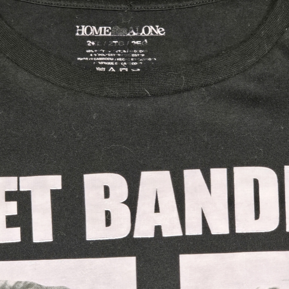 Home Alone Wet Bandits Be On The Lookout Harry & Marv T-shirt Sz 2XL Black/White - Picture 3 of 5